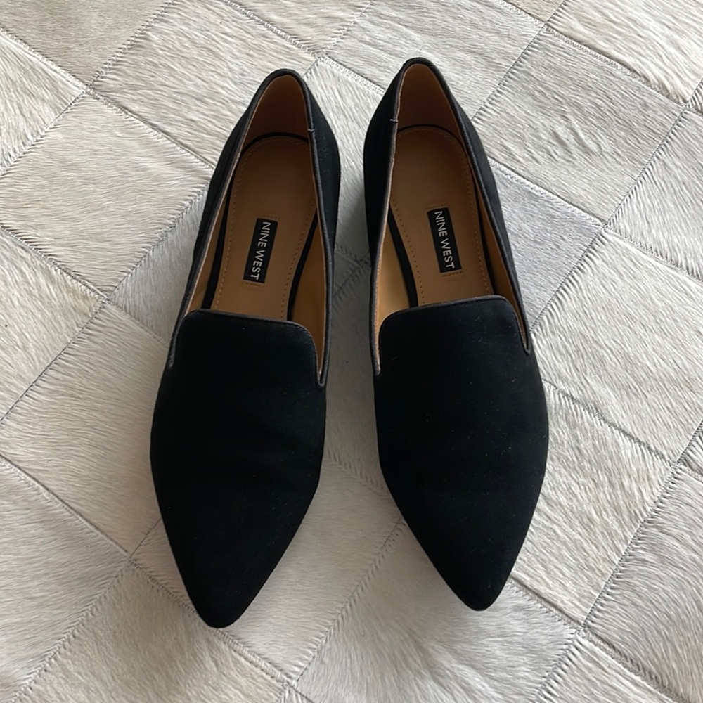 Nine West suede black flats